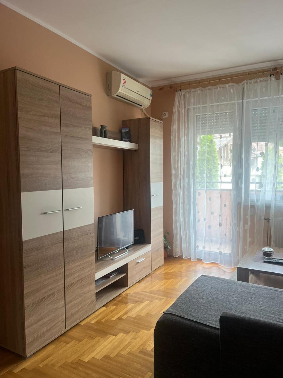 Apartman Milkovic 2 松博尔 外观 照片